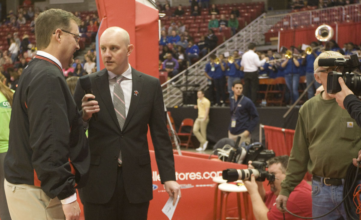 2 coaches camstate 02262016.jpg